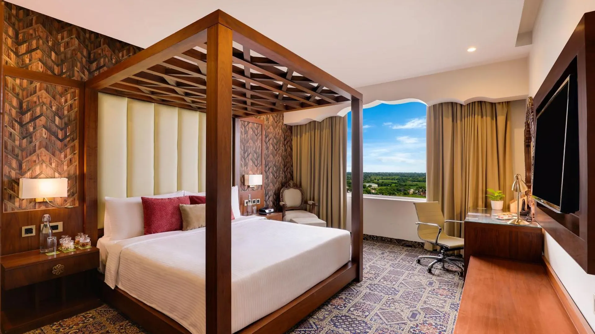 Saura Hotel, Agra - A Club Mahindra Associate Hotel