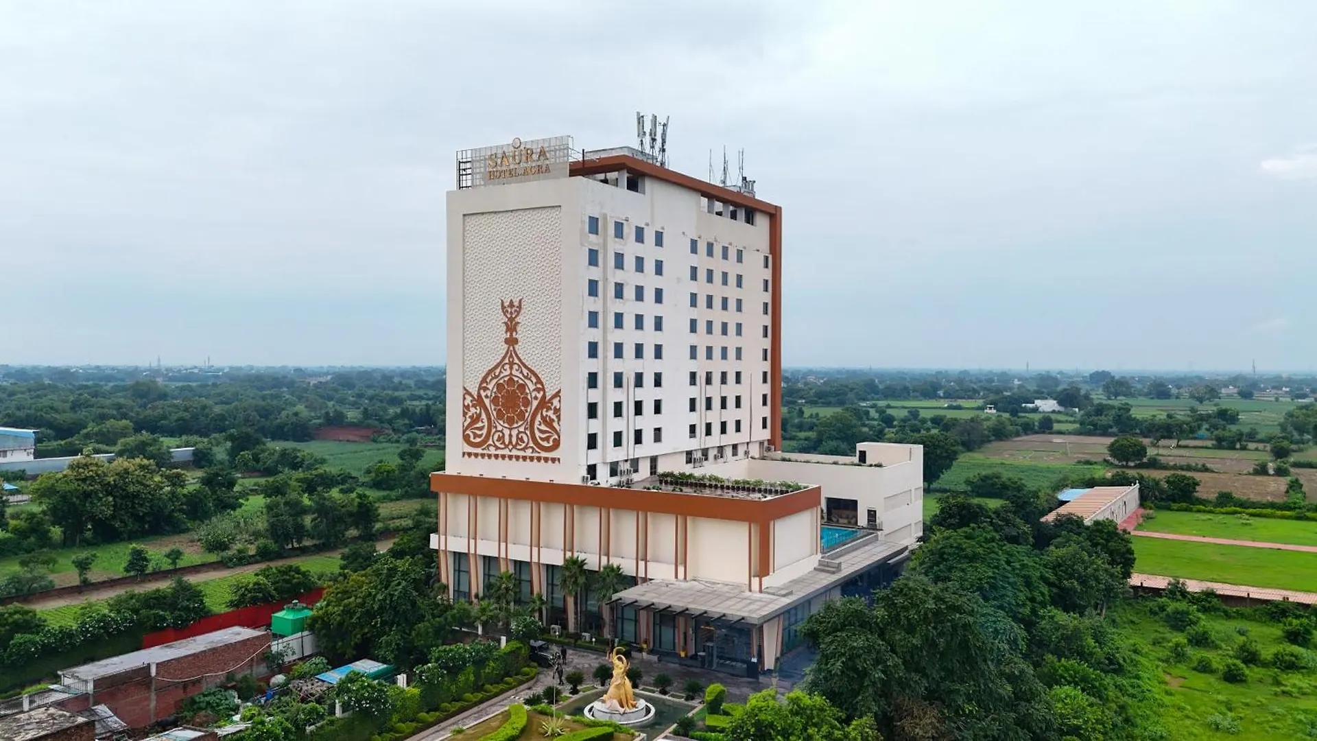 Saura Hotel, Agra - A Club Mahindra Associate India