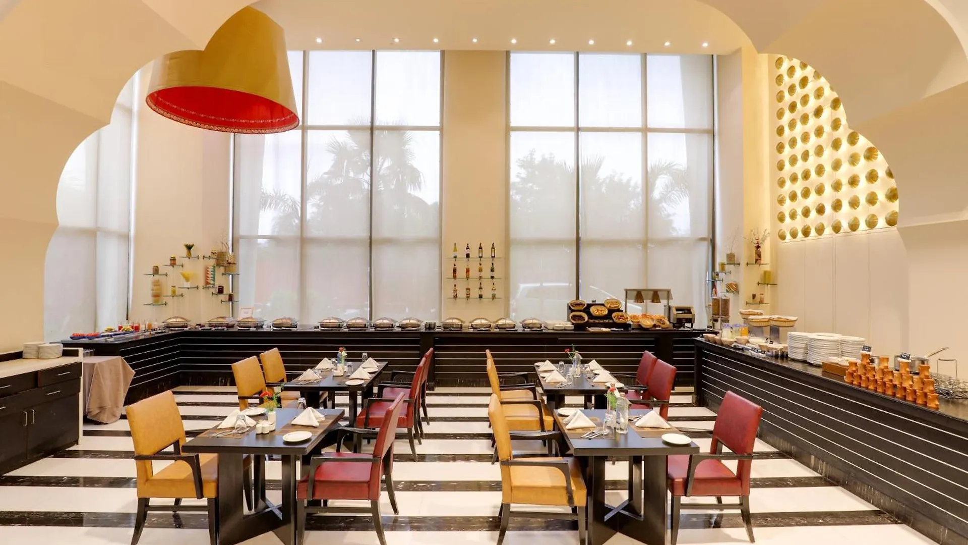 Saura Hotel, Agra - A Club Mahindra Associate Hotel